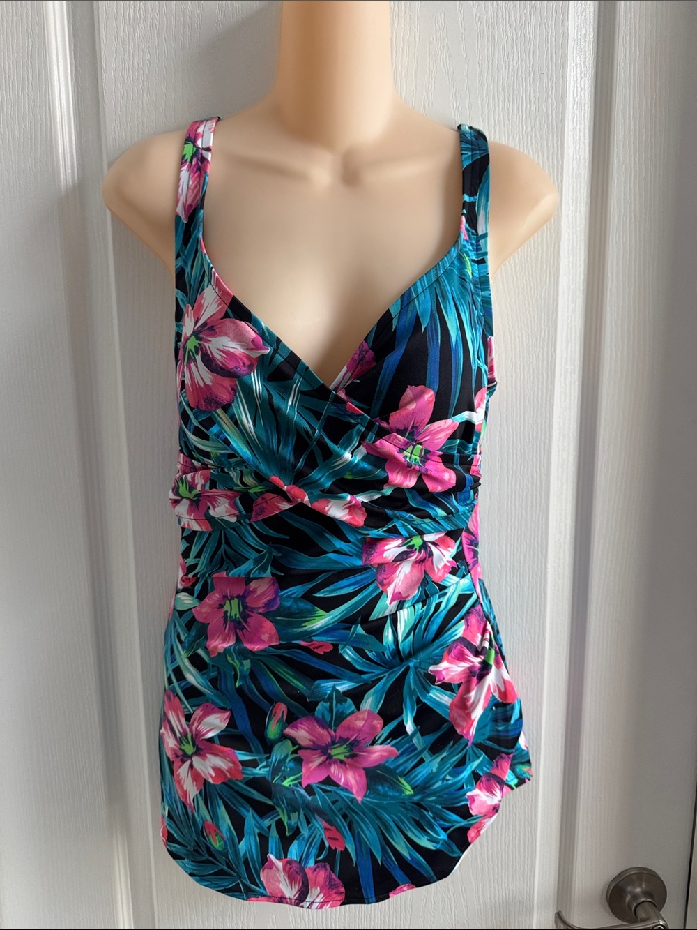 Ladies One Pc Swimsuit-12